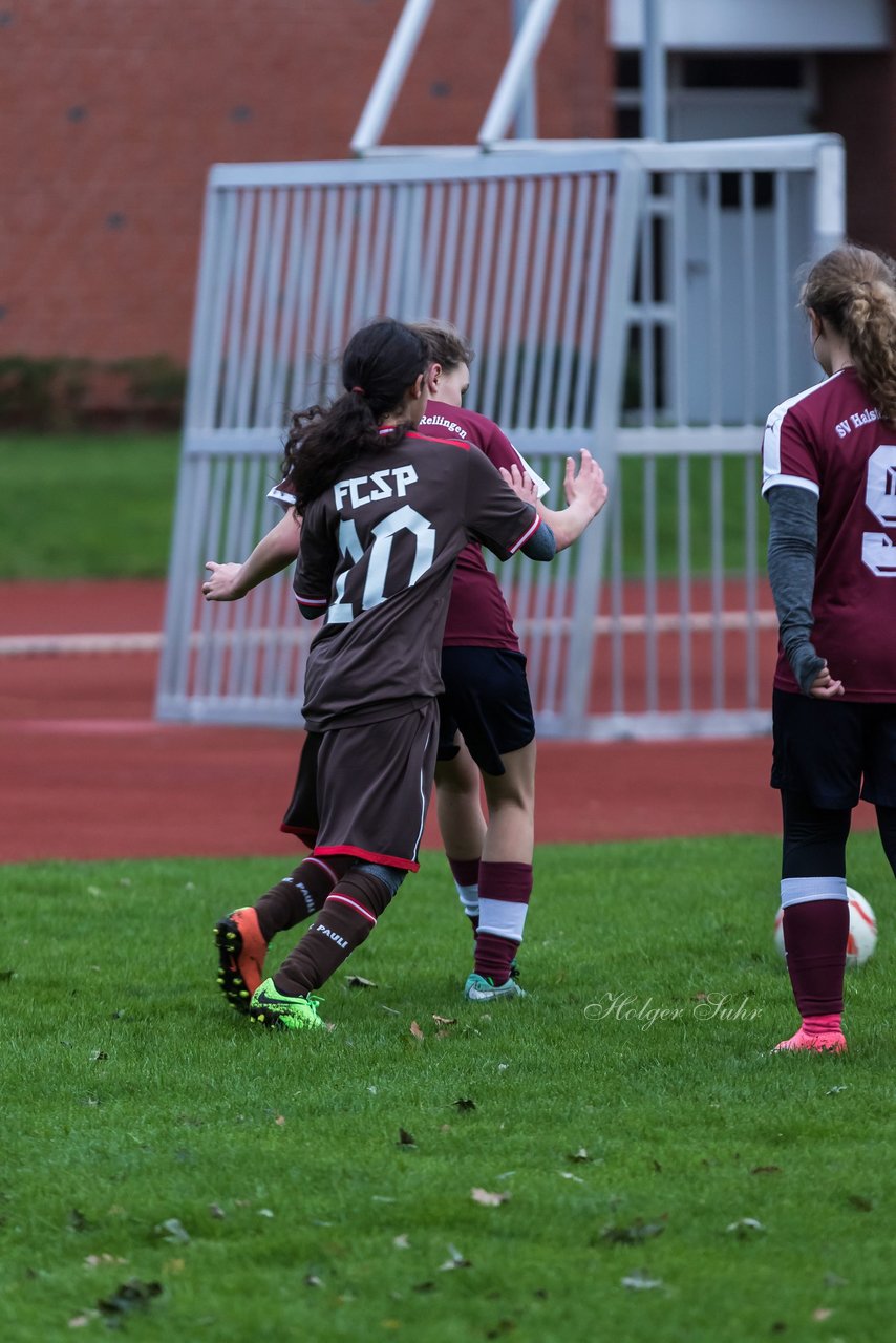 Bild 208 - C-Juniorinnen Halstenbek-Rellingen - St.Pauli : Ergebnis: 0:5